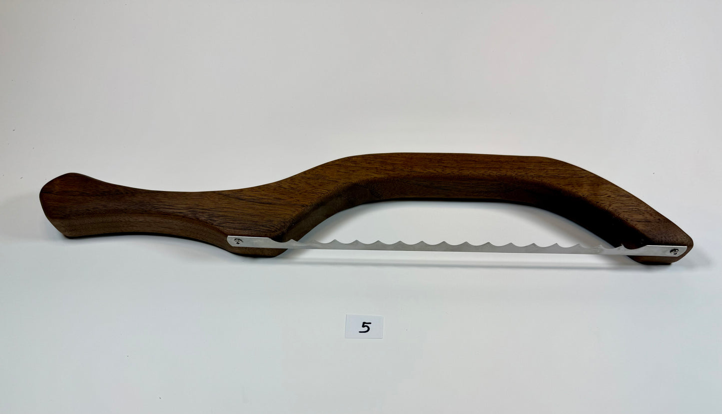 Bread Knife - Walnut